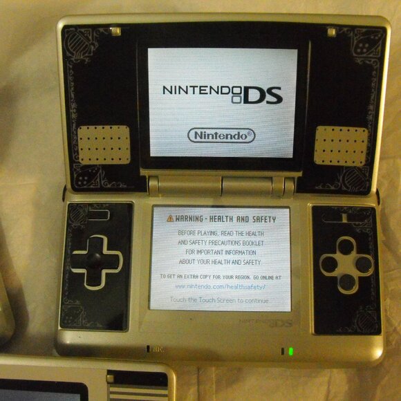 Nintendo DS Original PhatBoy Console - Picture 2 of 7